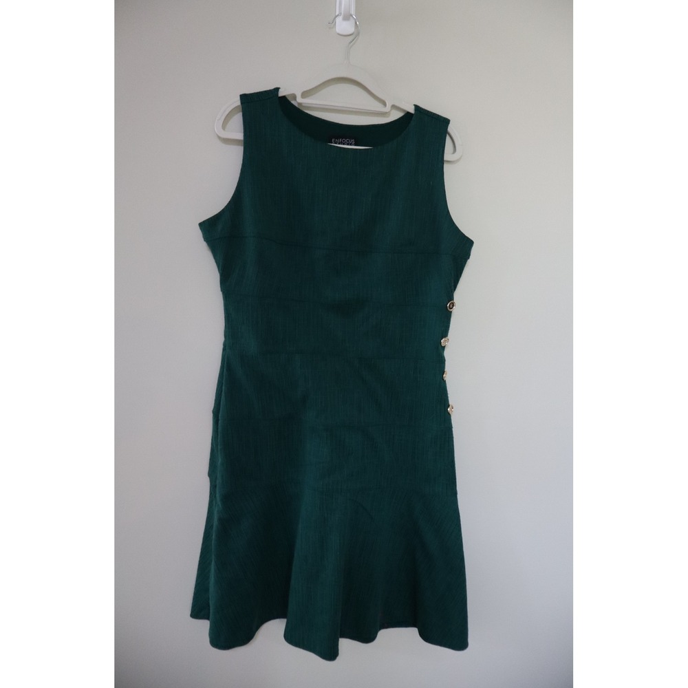 Career Enfocus Studio Dress 12 Green Sleeveless Button Detail Sheath